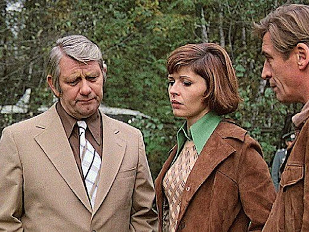 Szene aus der verbotenen „Polizeiruf“-Folge, die den Fall Hagedorn bereits 1974 als Vorlage nahm: Peter Borgelt, Sigrid Göhler und Jürgen Die Opfer: Ronald Frohriep ermitteln.
