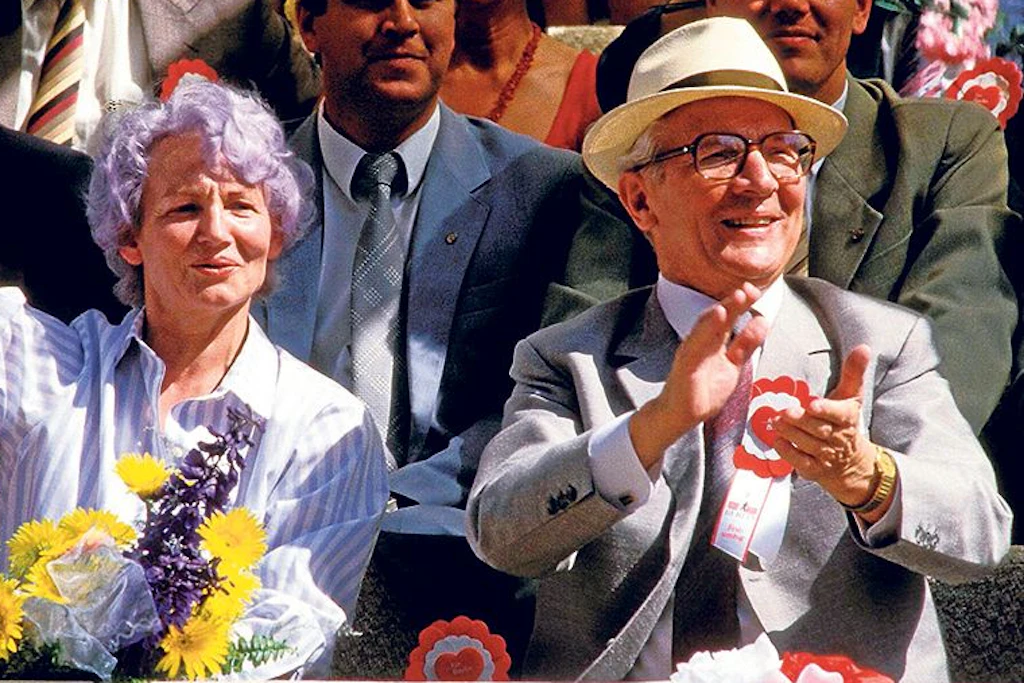 Honecker-Urnen können in Berlin-Friedrichsfelde beigesetzt werden