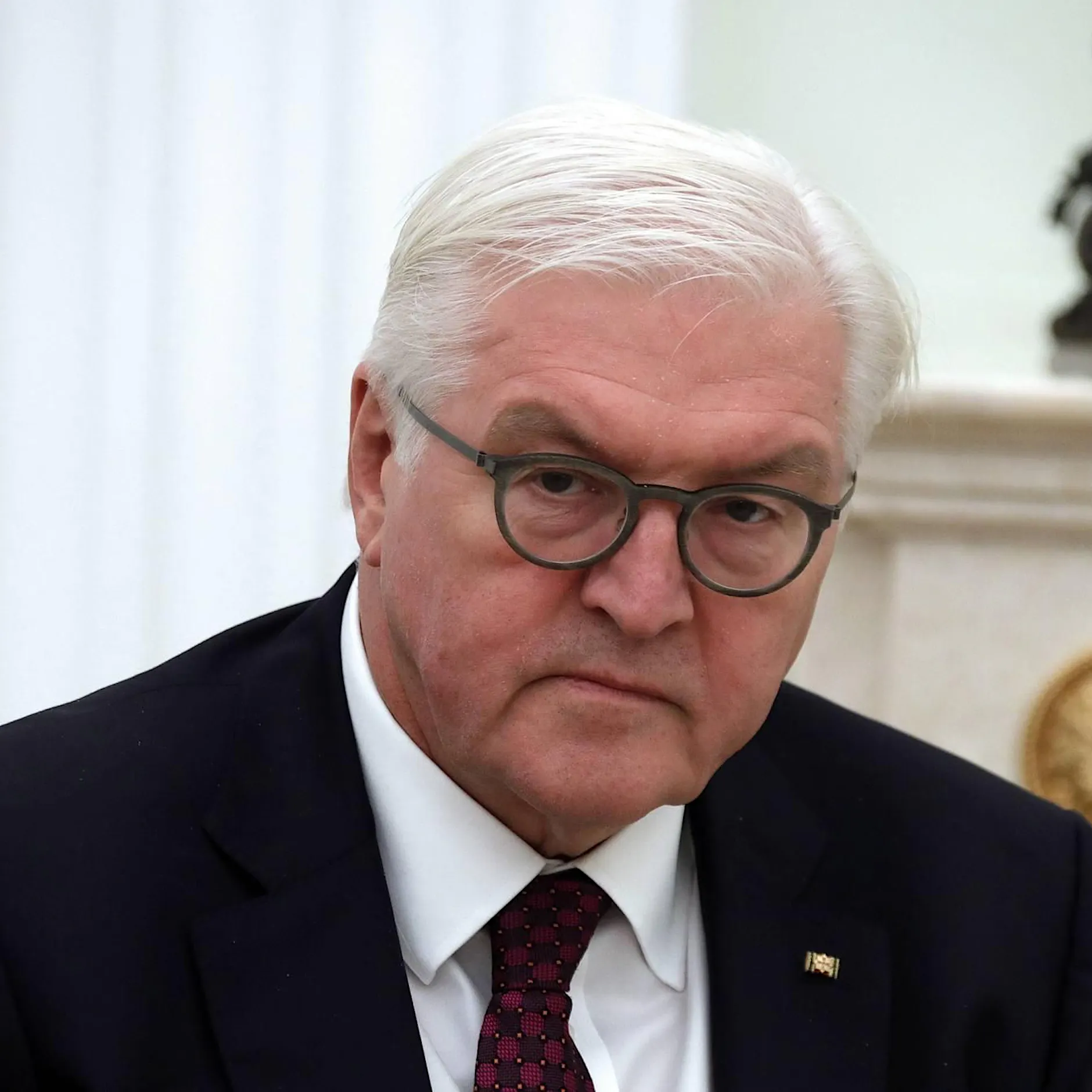 Steinmeier sagt „völkerrechtswidrig“ – und plötzlich soll er schweigen