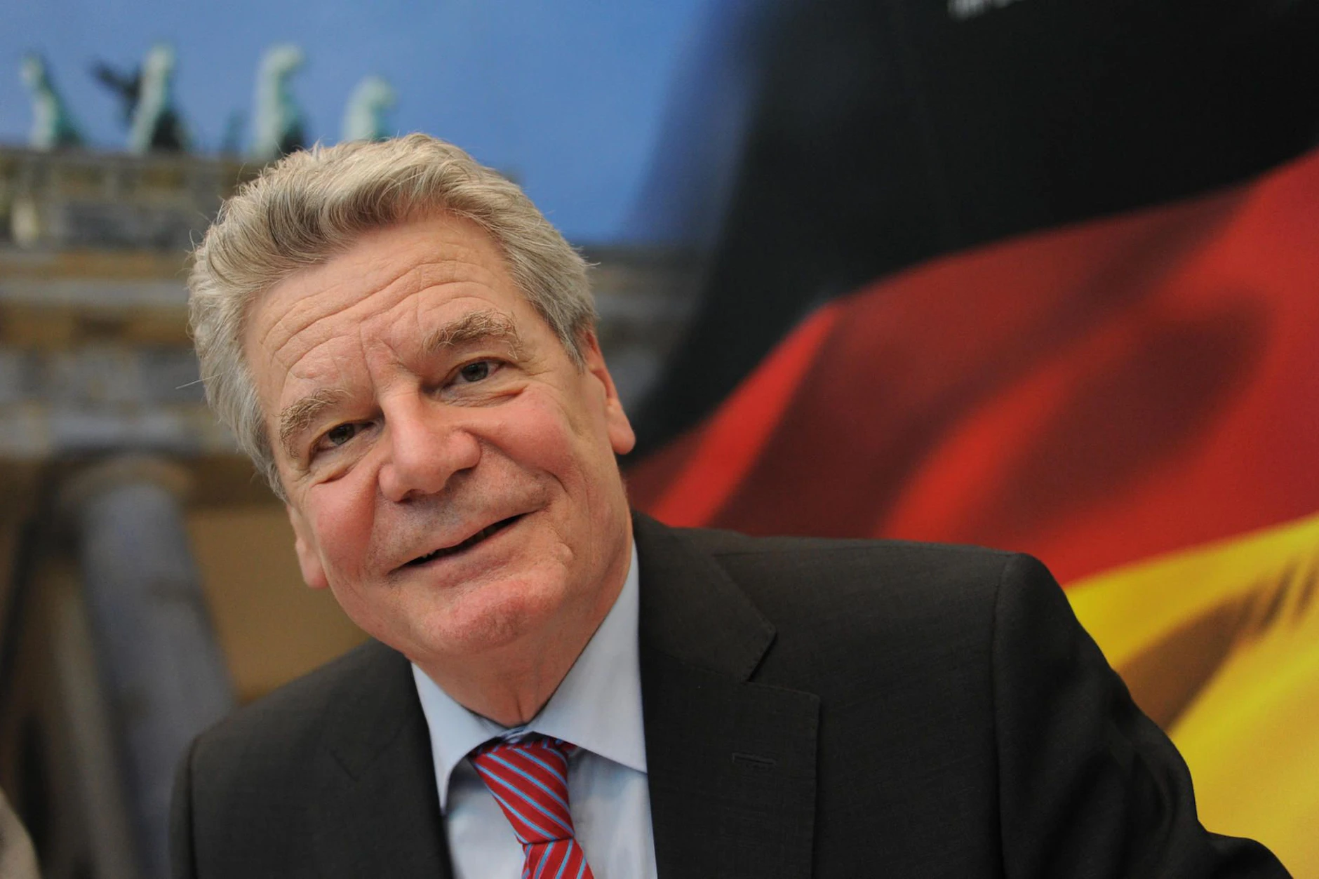 2024 wurde Alt-Bundespräsident Joachim Gauck mit dem Schleswig-Holsteinischen Demokratiepreis ausgezeichnet.