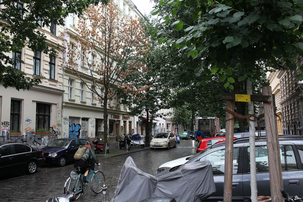 Die Falckensteinstraße in Berlin-Kreuzberg. In der Straße soll ein Geschäftsinhaber mehrfach angegriffen worden sein.