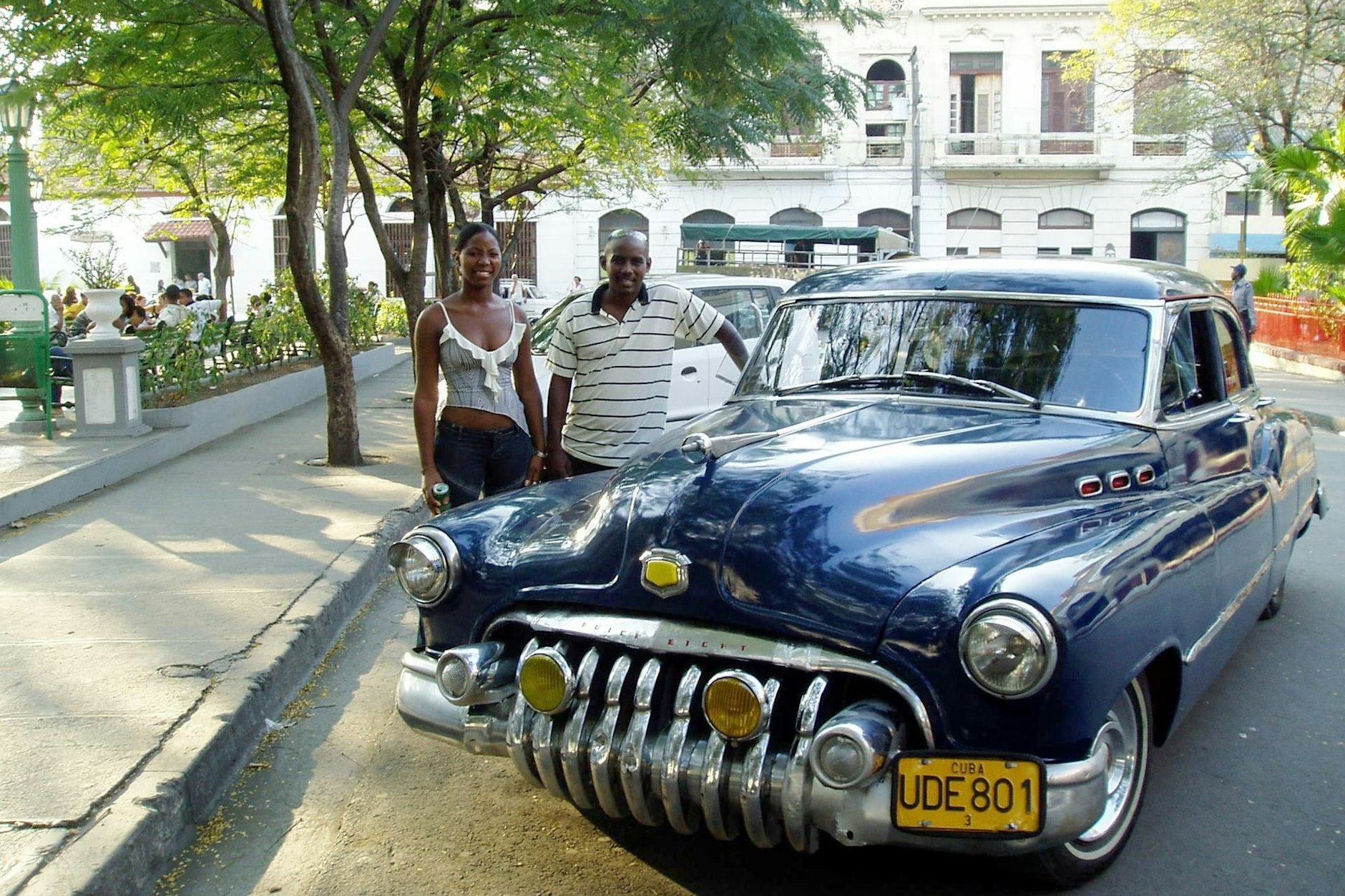 Auch die alten US-Autos haben kaum mehr Benzin