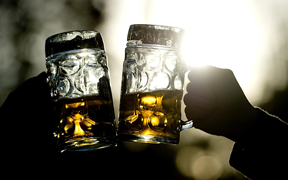 Hoffnung auf Biergartenwetter: Sächsische Brauereien kämpfen mit sinkendem Bierabsatz.