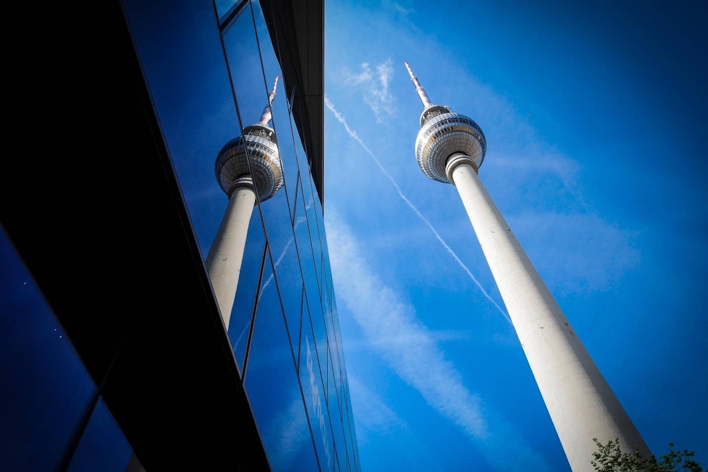 Vom Louvre lernen: Für den von DDR-Bürgern erbauten Fernsehturm kann das nur eins heißen