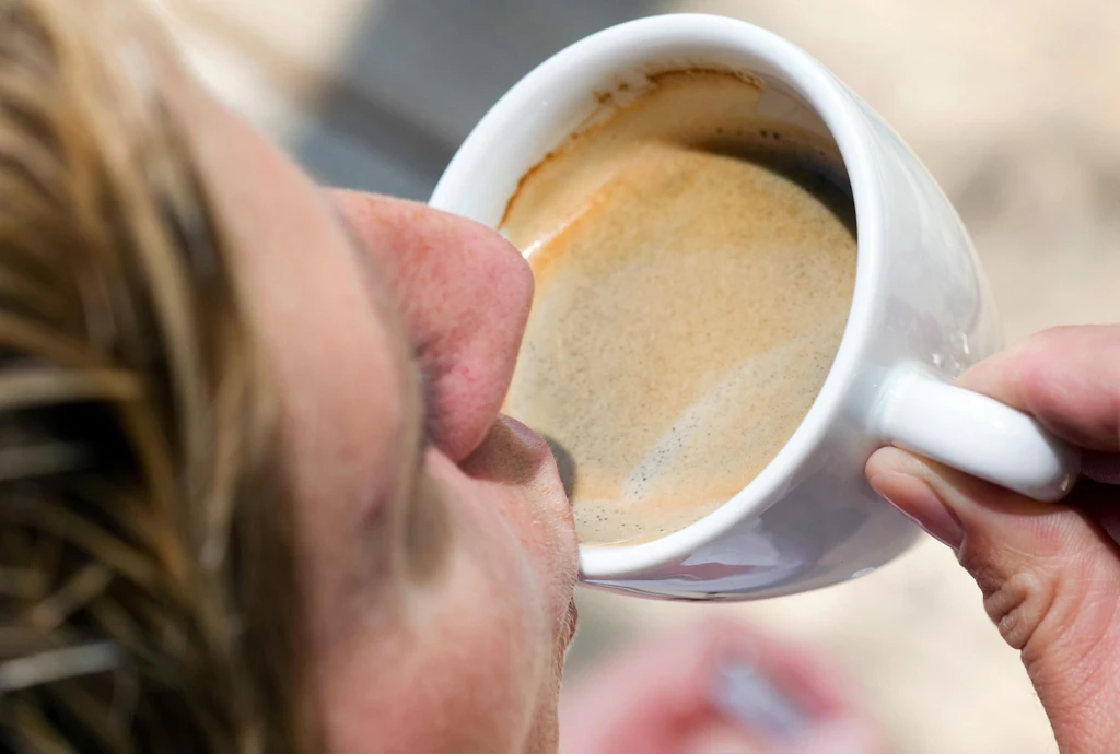 Studie: Kaffeetrinker haben mehr Muskeln, weniger Fett und ein überraschendes Hormonprofil