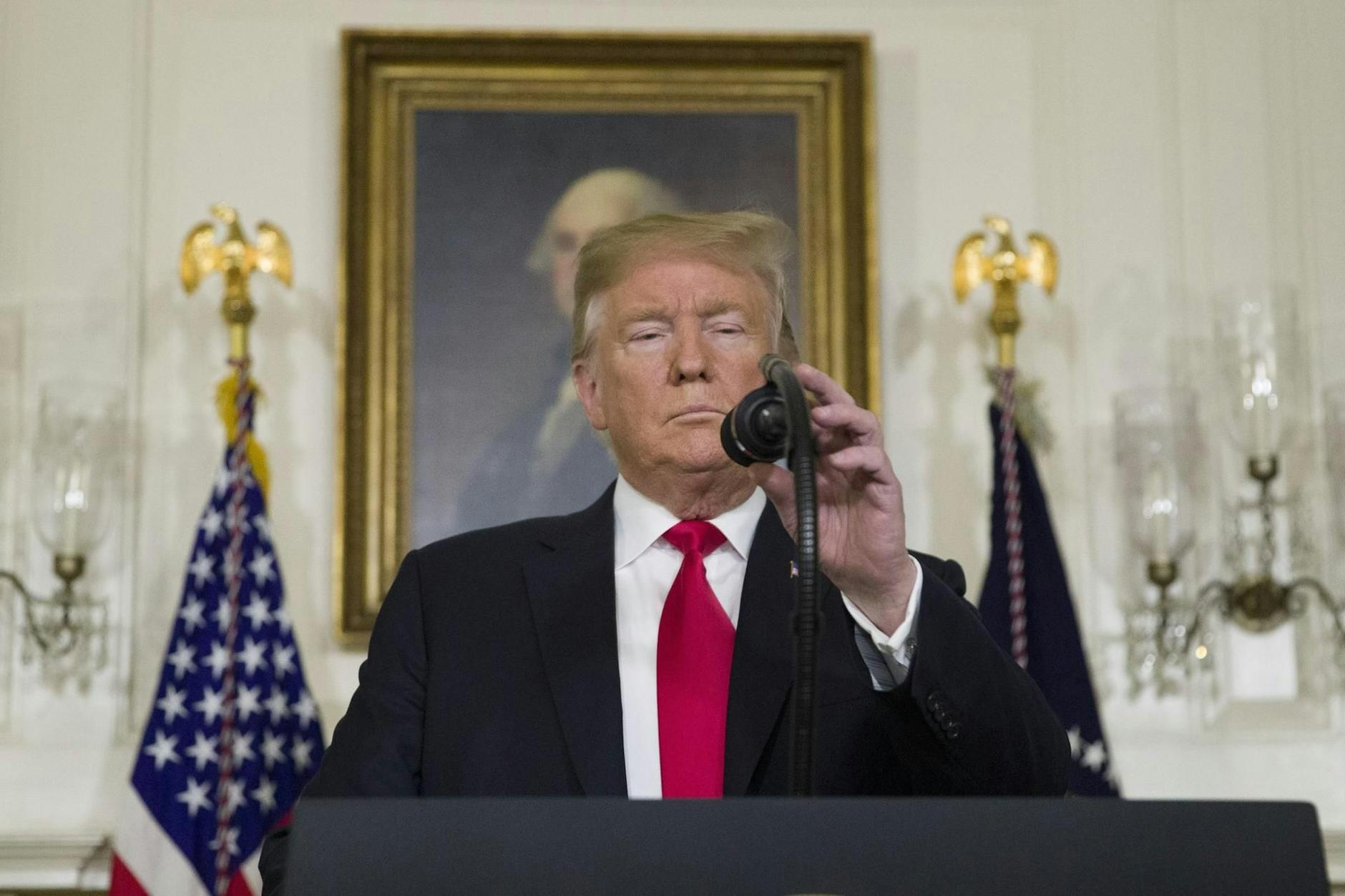 Donald Trump bei einer Stellungnahme zum Shutdown im Oktober.