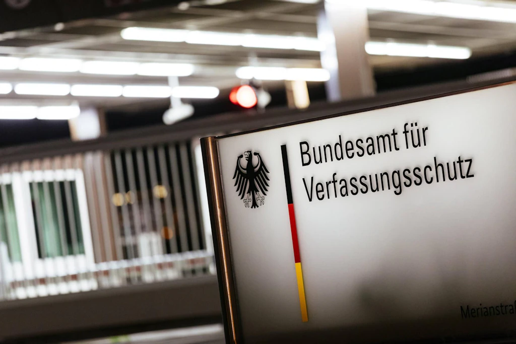 Verfassungsschutz will in Wohnungen einbrechen: Warum das keine gute Idee ist