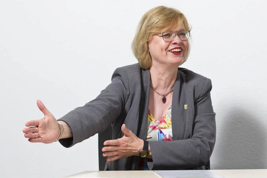 Neue Töne: Die Kulturstaatssekretärin Cerstin Richter-Kotowski macht den Berliner Theatern Komplimente. (Archivbild)
