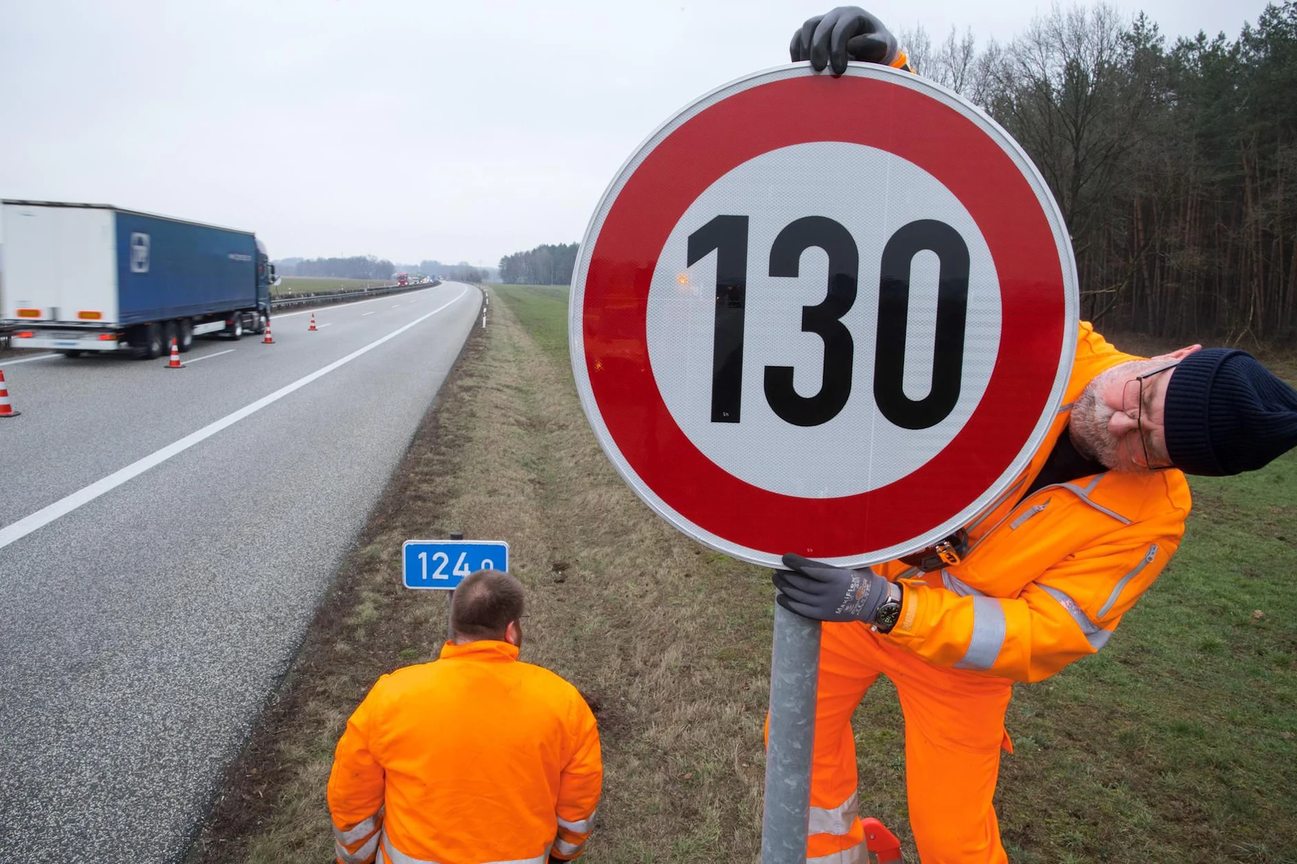 Wenn es nach den Grünen geht, sollte ein Tempolimit von 130 Stundenkilometern grundsätzlich gelten.