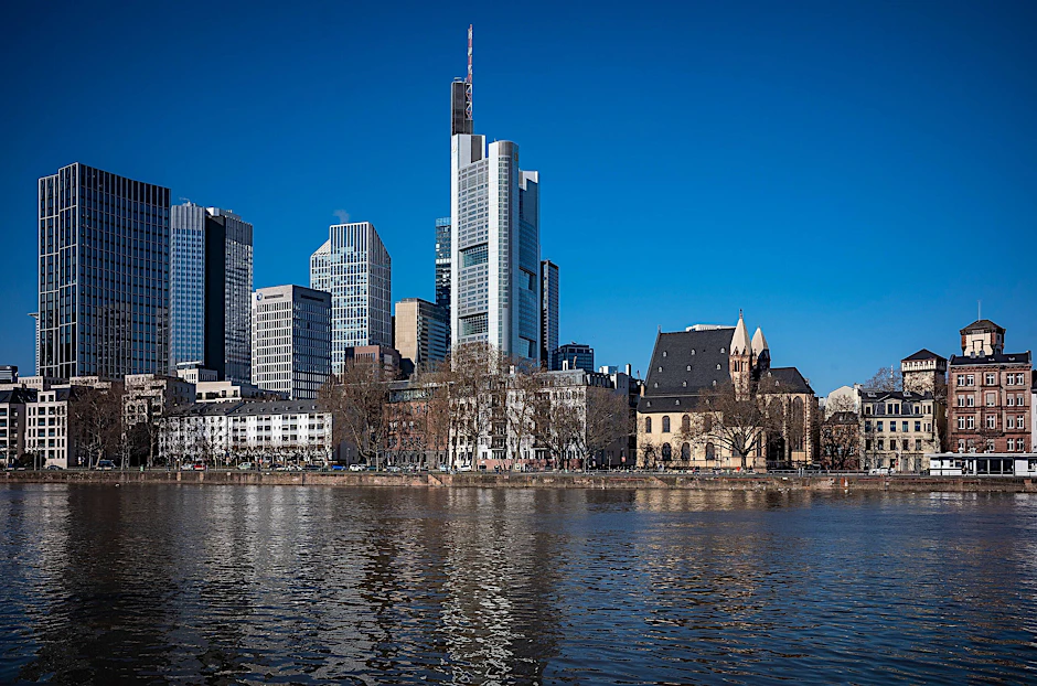 Der Börsenplatz Frankfurt fällt im internationalen Vergleich zurück.