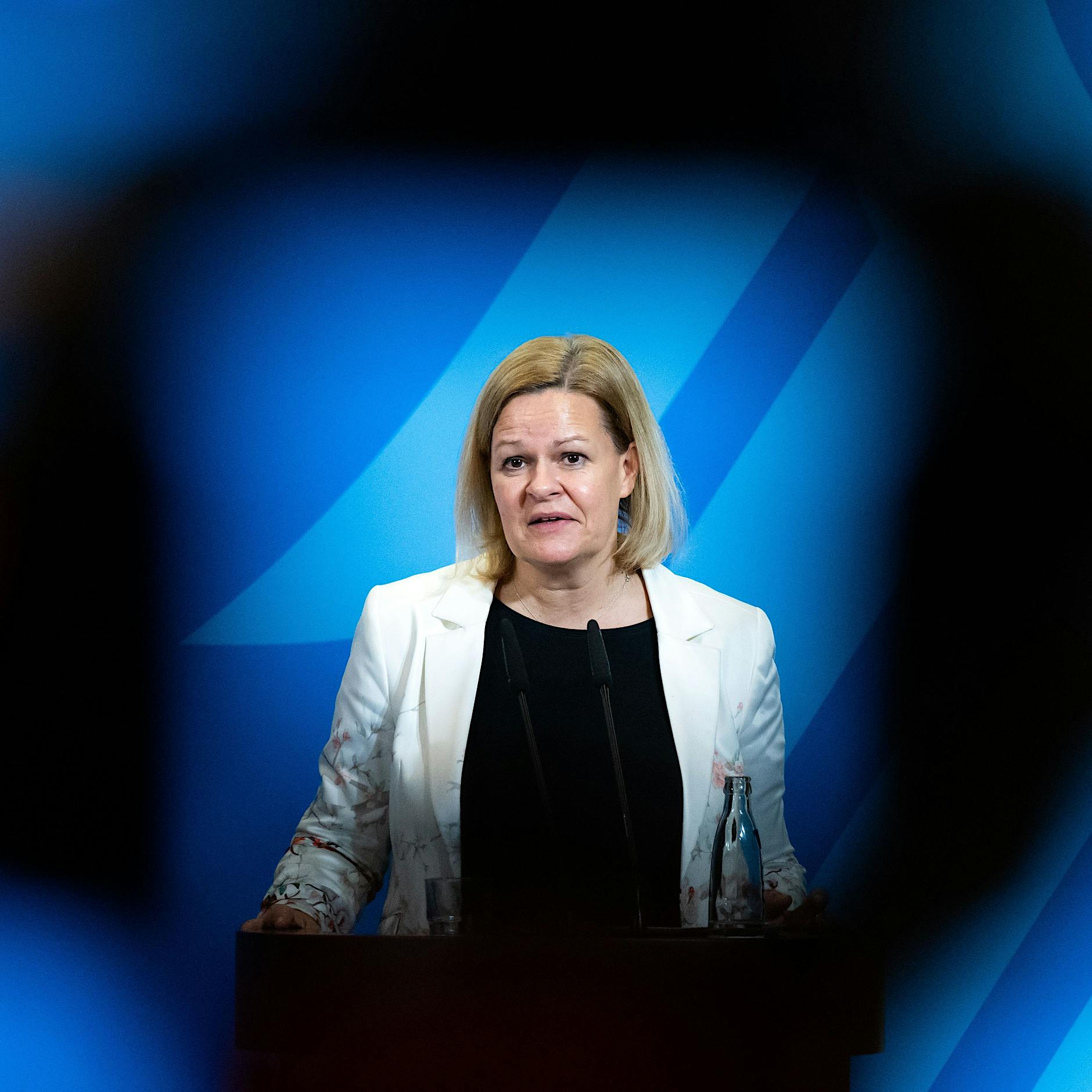 „Ich hasse die Meinungsfreiheit!“: Freispruch für Urheber des Faeser-Memes