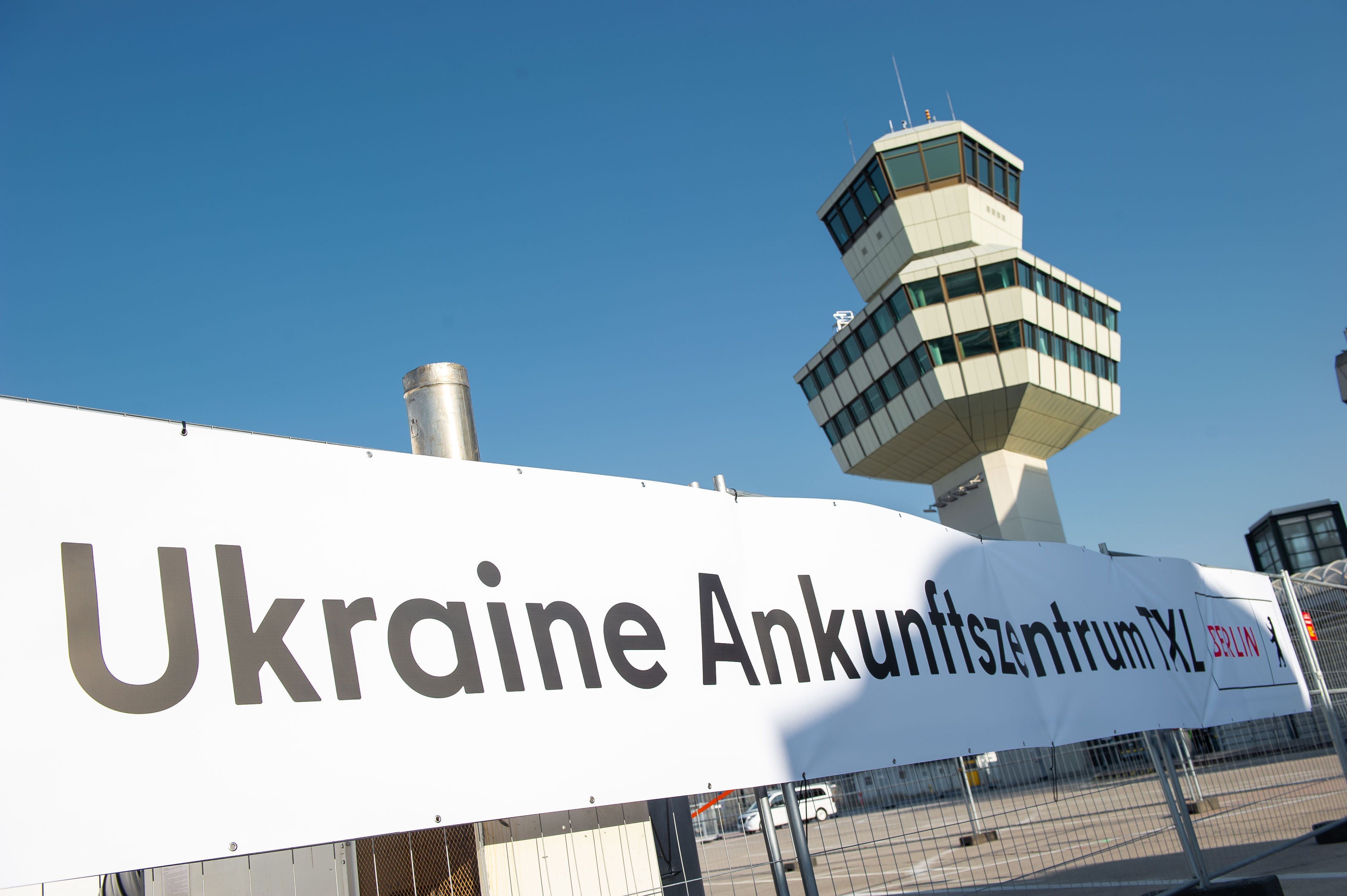 Bundeswehr blockiert neue Flüchtlingsunterkunft in Tegel – Berlin muss umplanen