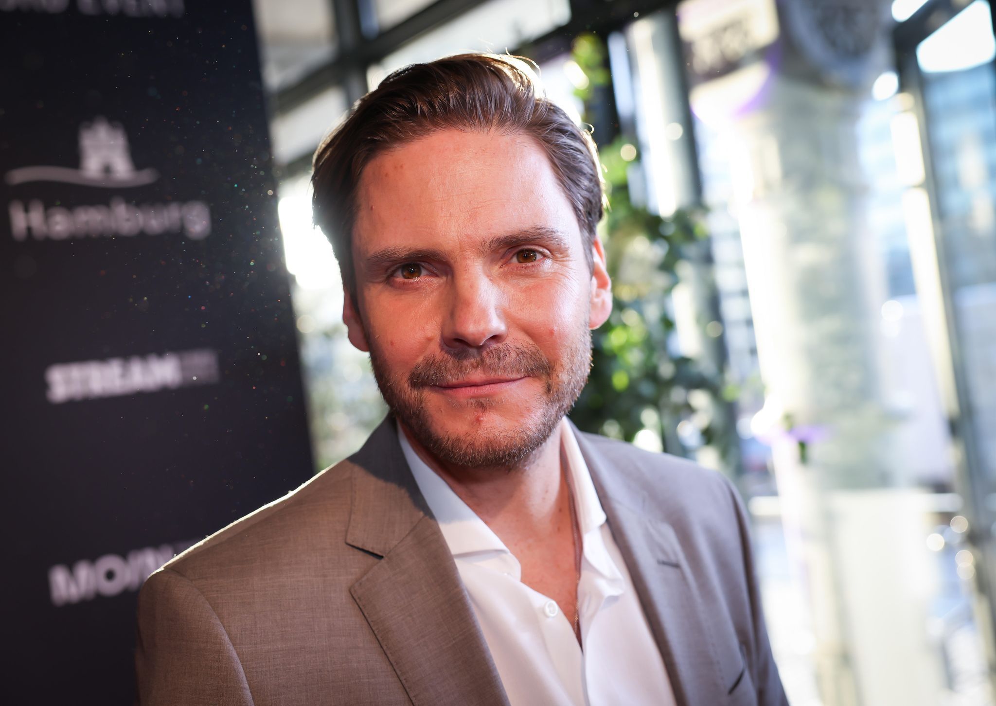 Image - Grün statt Beton! Promis kämpfen für den Jahnsportpark