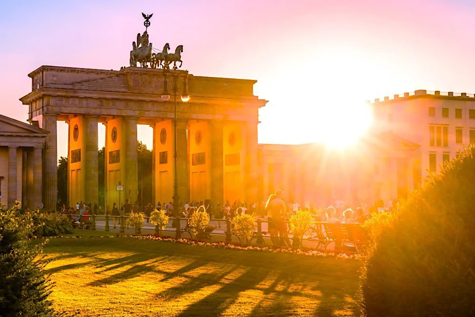 Früh aufstehen lohnt sich, denn in Berlin gibt es viel zu entdecken ...