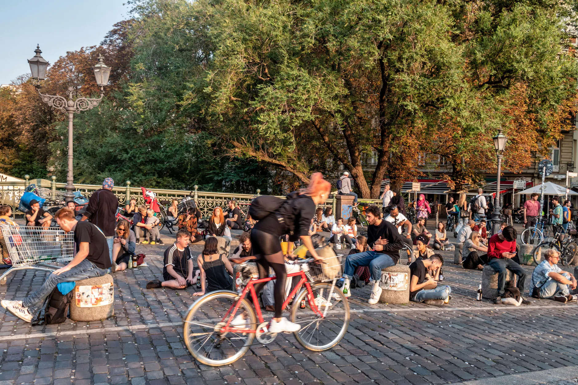Auf der Kreuzberger Admiralsbrücke kam es zu Konflikten zwischen Anwohnern und Partyvolk.