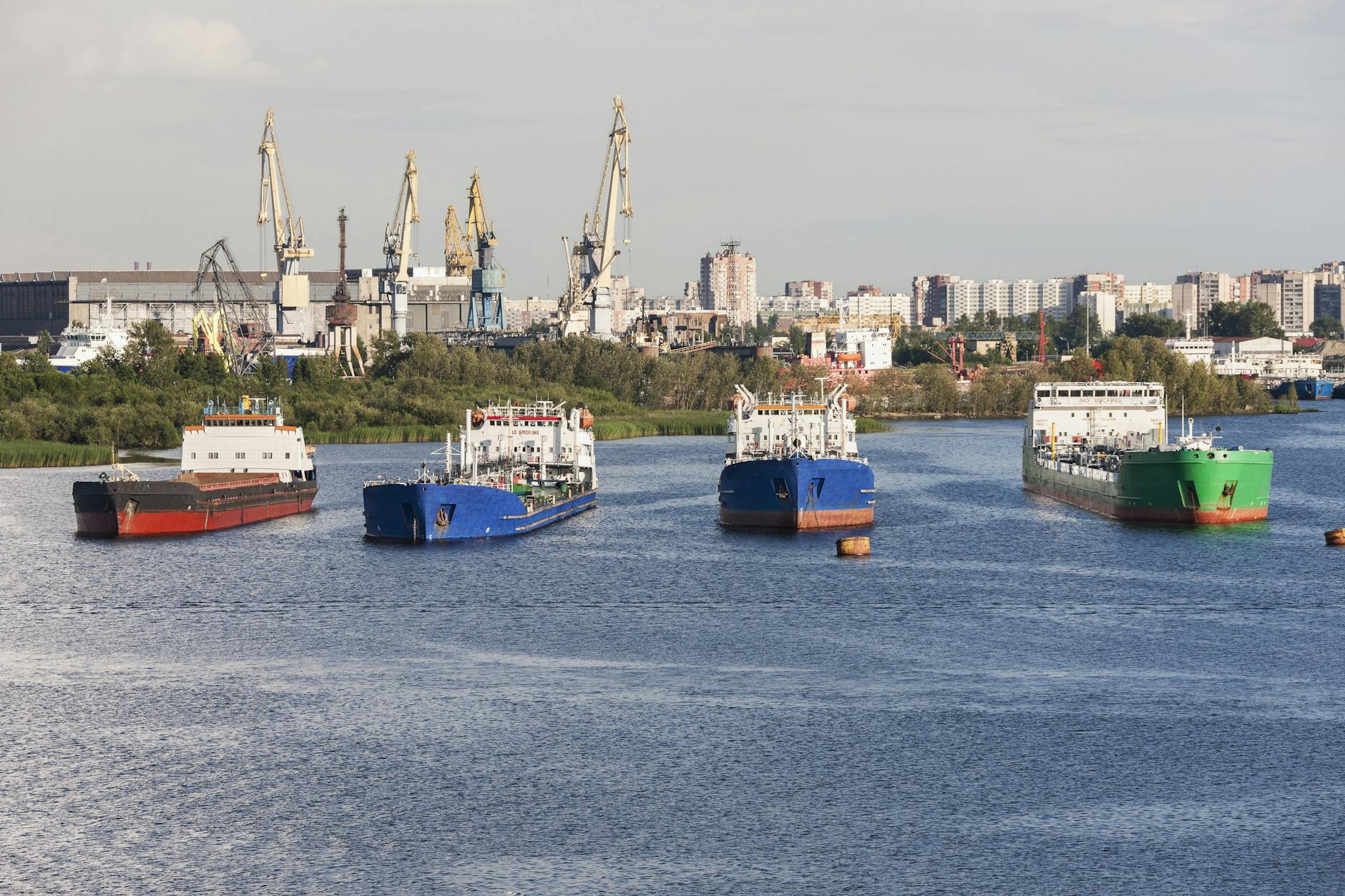 Nach ukrainischen Drohnenangriffen sind Russlands Treibstoffexporte stark eingebrochen.