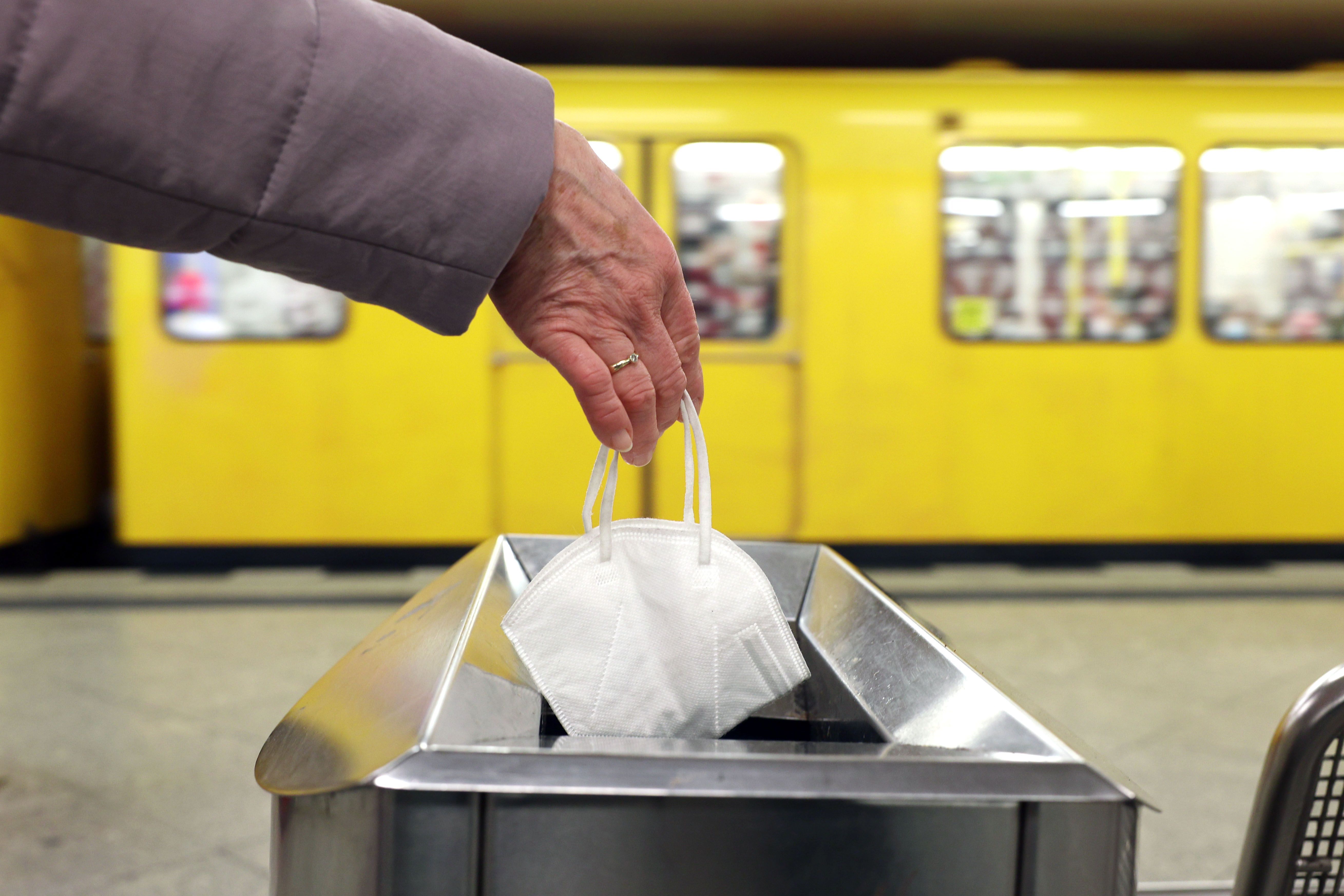 „Corona-Schicksale“: Kurzgeschichten über die Pandemie und ihre gesellschaftlichen Folgen