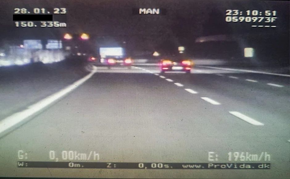 Der Raser von der Stadtautobahn wurde von der Polizei gefilmt. Hier wird sogar eine Spitzengeschwindigkeit von 196 km/h angezeigt.
