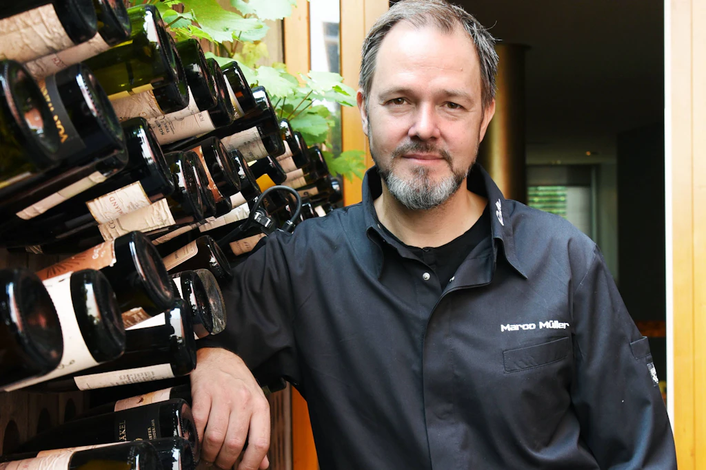 Marco Müller ist der Küchenchef in der Weinbar Rutz.