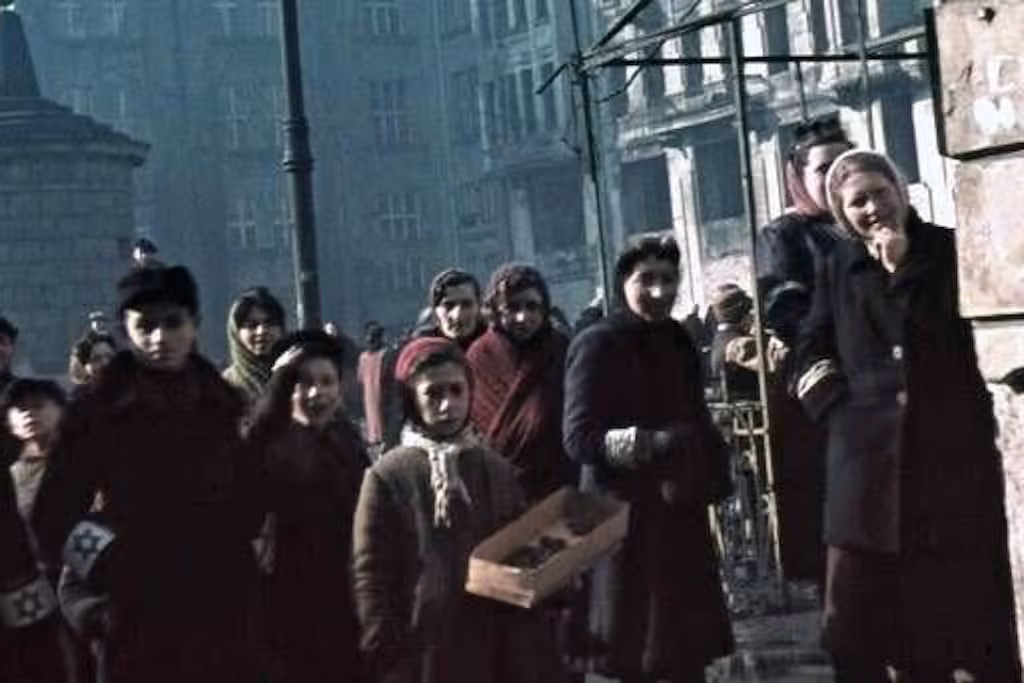 Ida Finks Roman „Die Reise“: Wenn Zwangsarbeit die Rettung ist