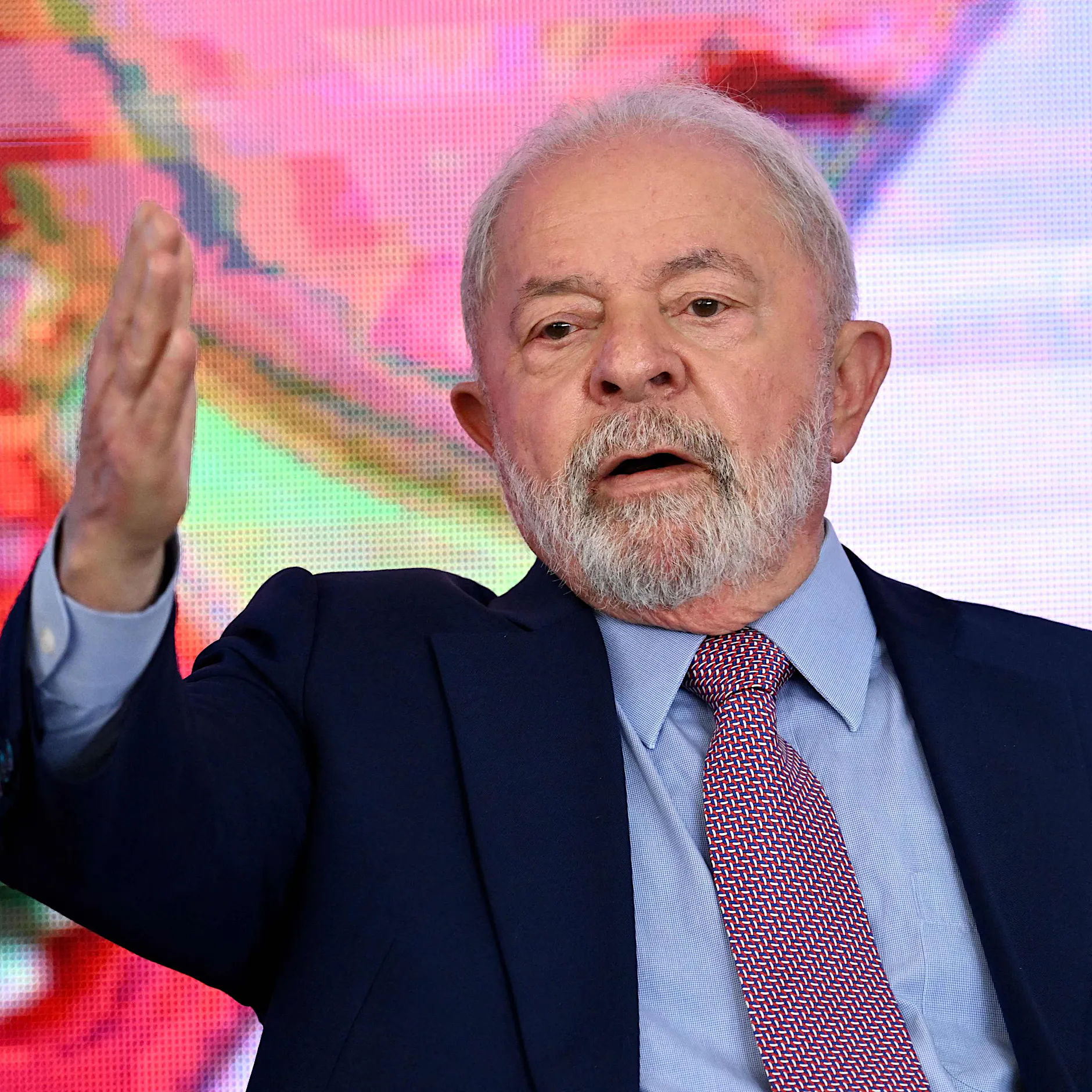 Lula-Regierung in Brasilien weitet Wohnungsbauprogramm massiv aus