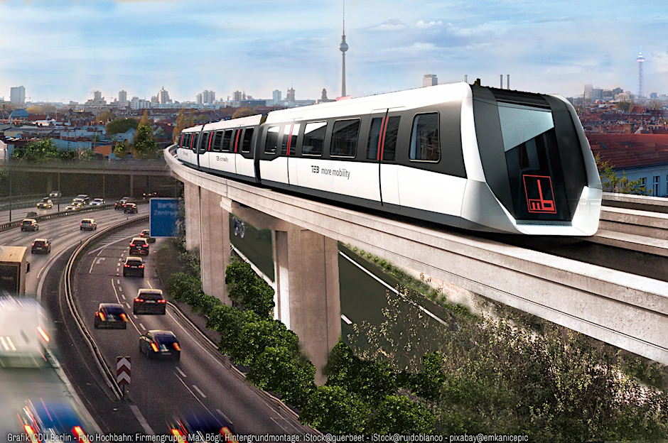 Über der Stadtautobahn zum Flughafen BER: eine frühe Idee für eine Magnetschwebebahn. Seit 2016 wird in Berlin darüber diskutiert.