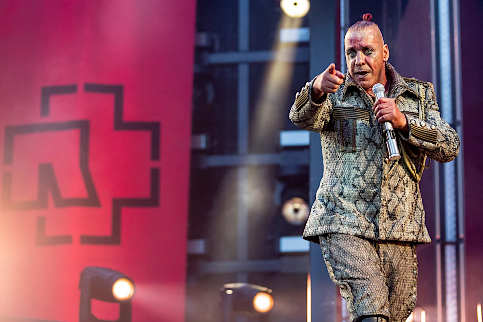 Till Lindemann, Frontsänger von Rammstein, 2019 im Olympiastadion Berlin