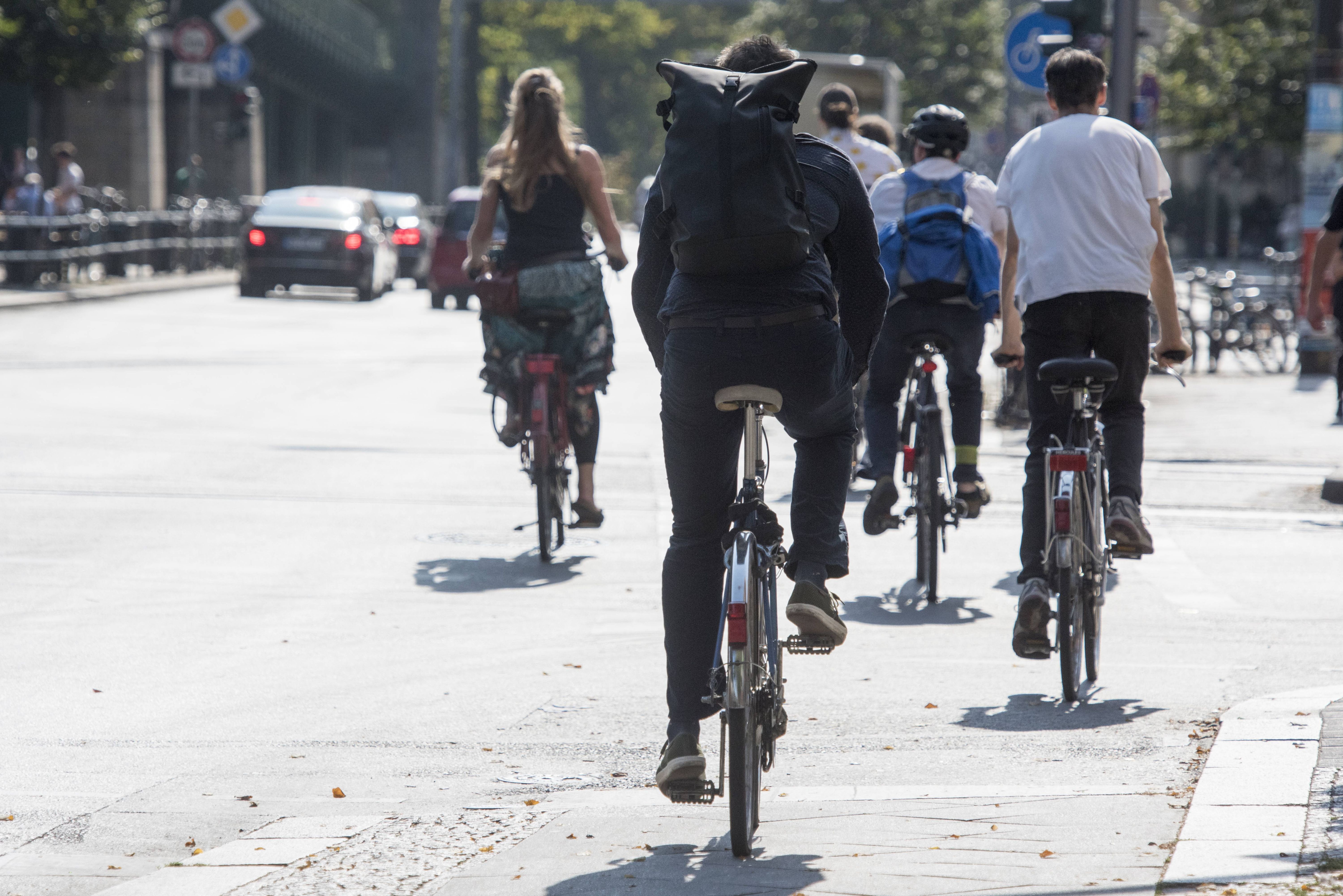 Image - Schönhauser Allee: Straße JETZT wegen Fahrraddemo dicht