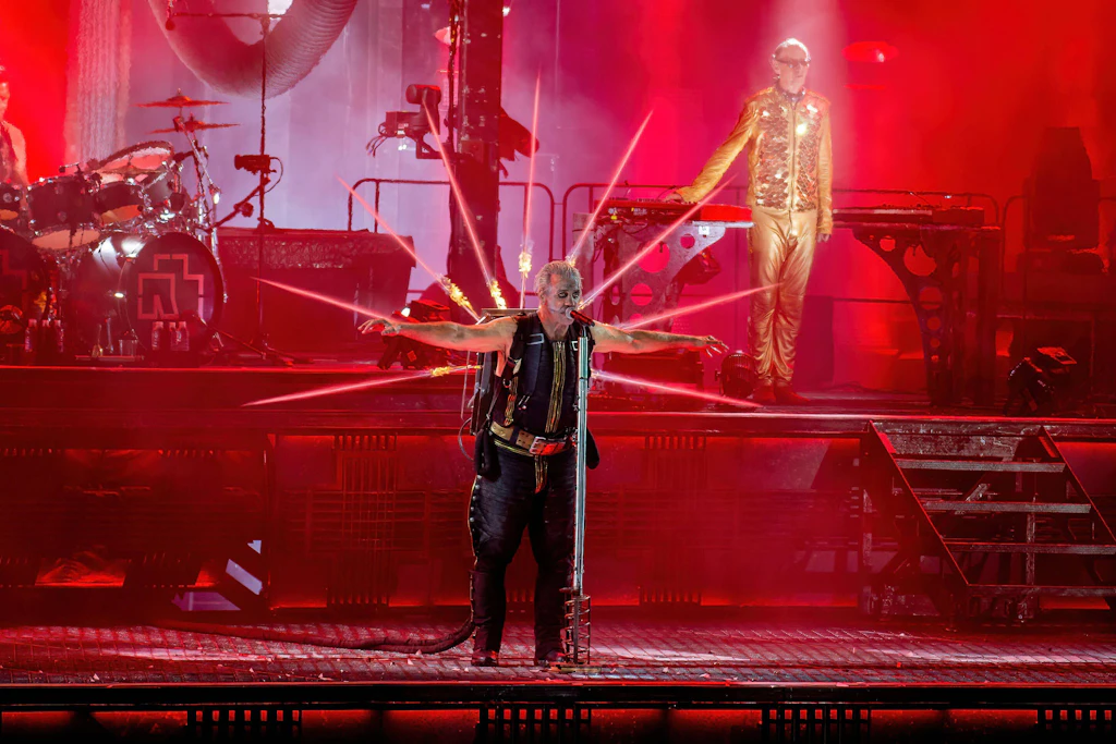 Voll in ihrem Element: Rammstein rund um Till Lindemann auf Tour