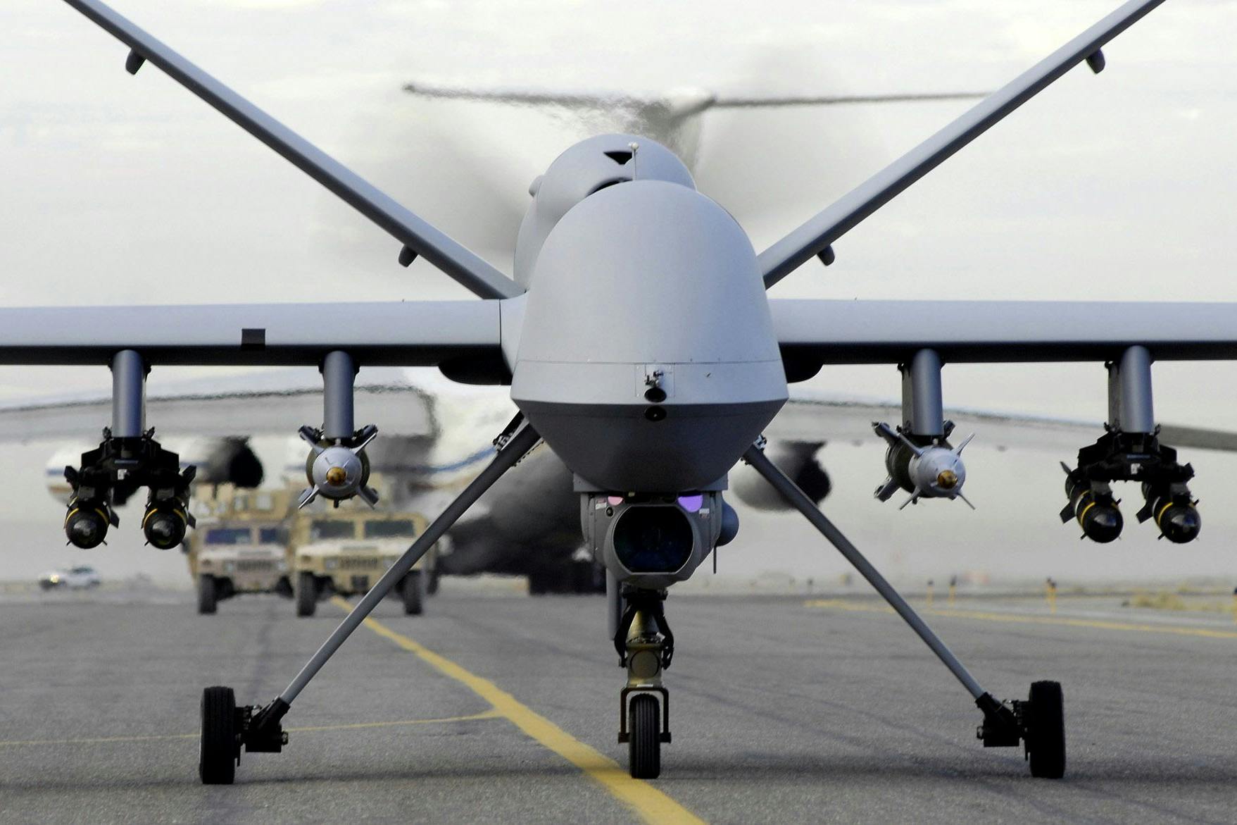 Eine bewaffnete Drohne vom Typ MQ-9A Reaper der U.S. Air Force