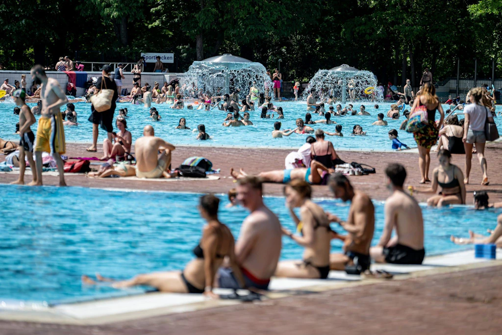 Nach Freibad-Krawallen: Berliner Gericht bestätigt harte Sicherheitsmaßnahmen