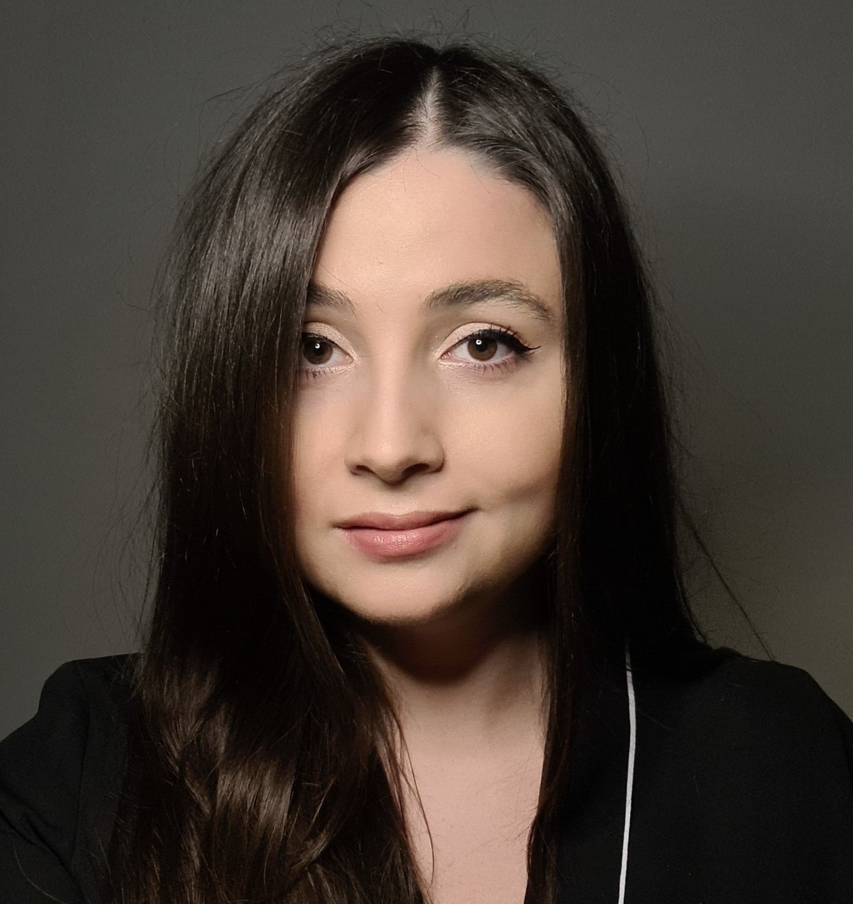 Author - Sharone Treskow