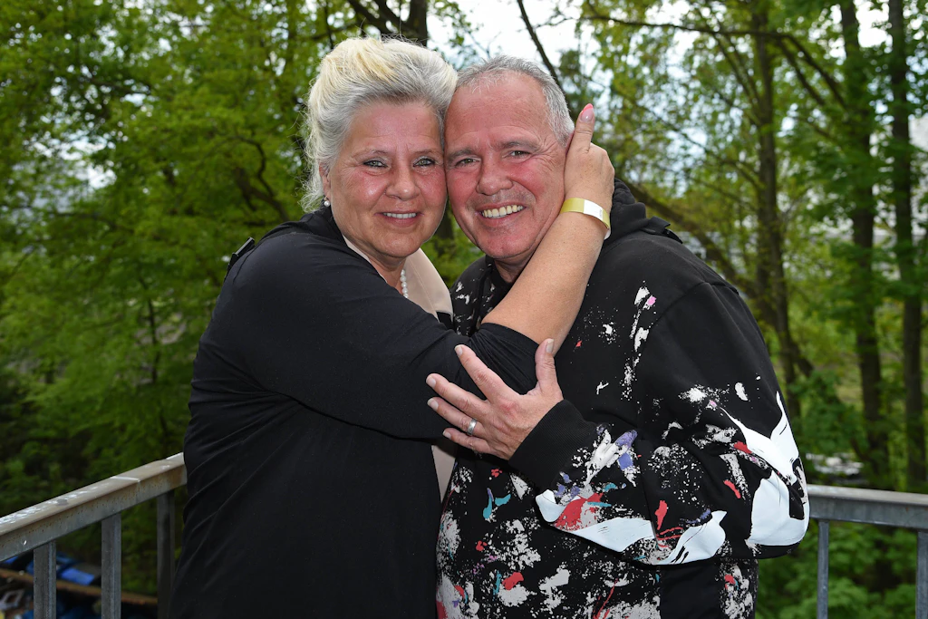 Immerhin: Dank Ehemann Harald, ist Silvia nie allein.