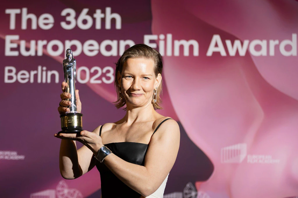 Europäischer Filmpreis: Schauspielerin Sandra Hüller gewinnt gegen sich selbst!