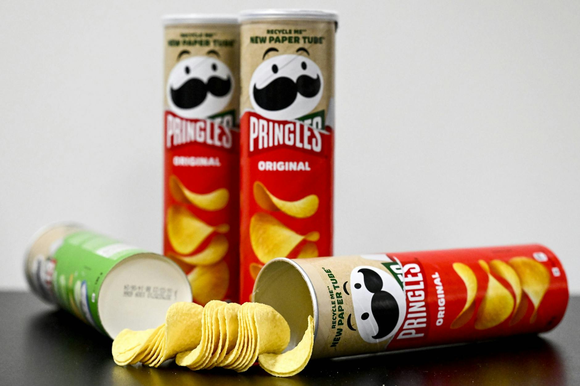 Die Pringles-Chips haben eine spezielle Form und sind bei Snack-Fans sehr beliebt.
