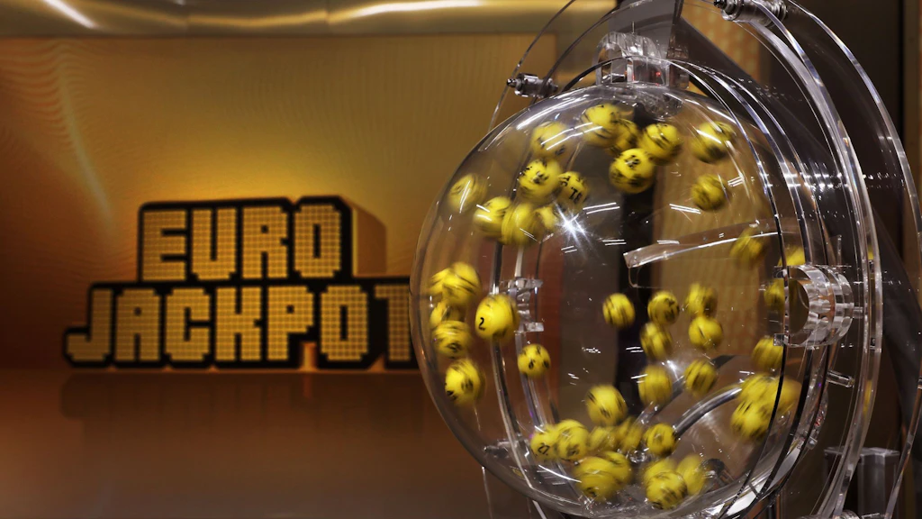 Deutschland ist im Lotto-Fieber: 120 Millionen Euro sind noch im Jackpot beim Eurojackpot. Die Zahlen werden jeden Dienstag und Freitag in Helsinki in Finnland gezogen.