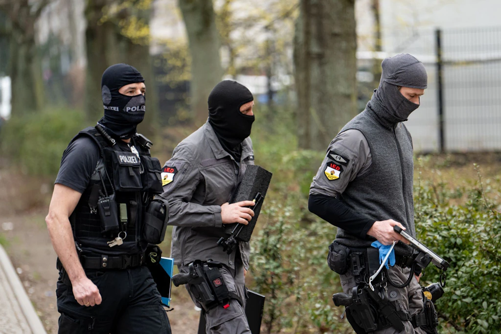SEK-Einsatz gegen RAF in Friedrichshain: Wer sind Burkhard Garweg und Ernst-Volker Staub?