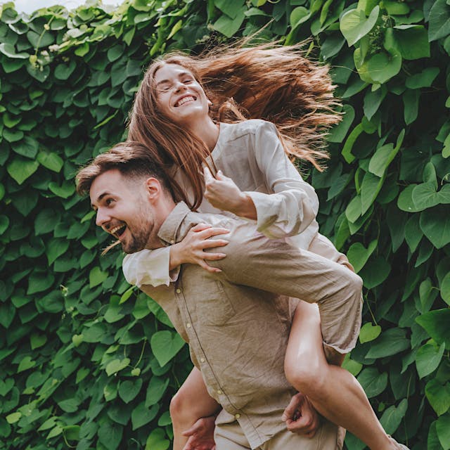 Frühlingserwachen für vier Sternzeichen: Liebe liegt in der Luft!