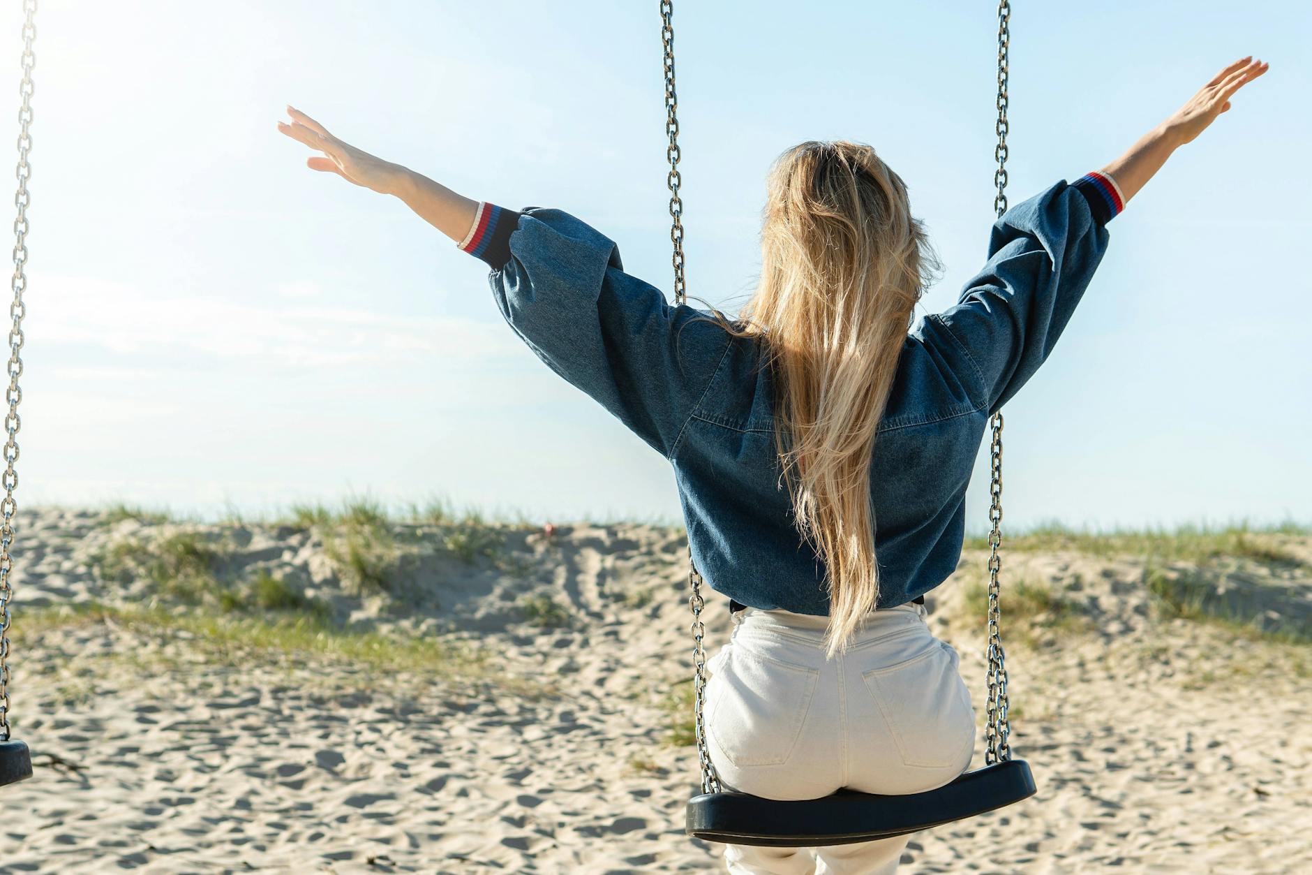 Laut Horoskop können einige Sternzeichen im April echt stolz sein.
