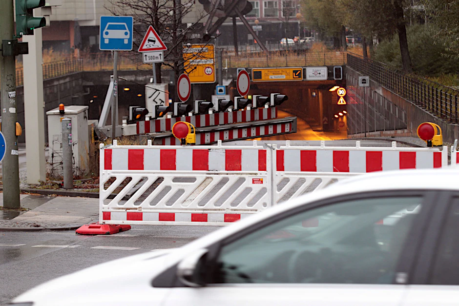 Auch am Tiergartentunnel muss mal wieder gebaut werden - deshalb gibt es nächtliche Sperrungen.