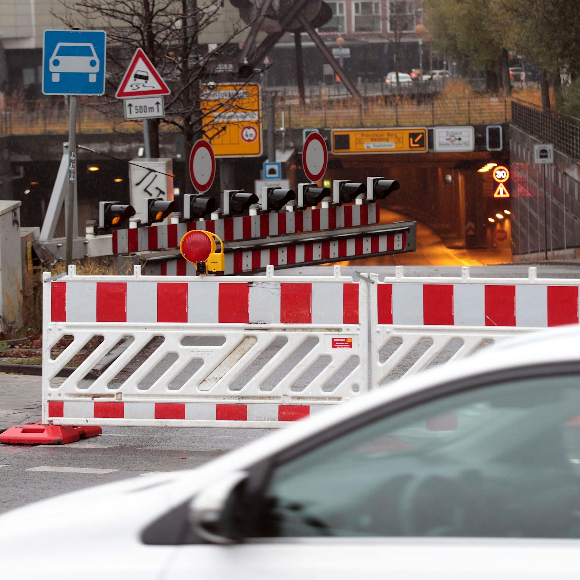 Massive Sperrungen: Tiergartentunnel nachts dicht