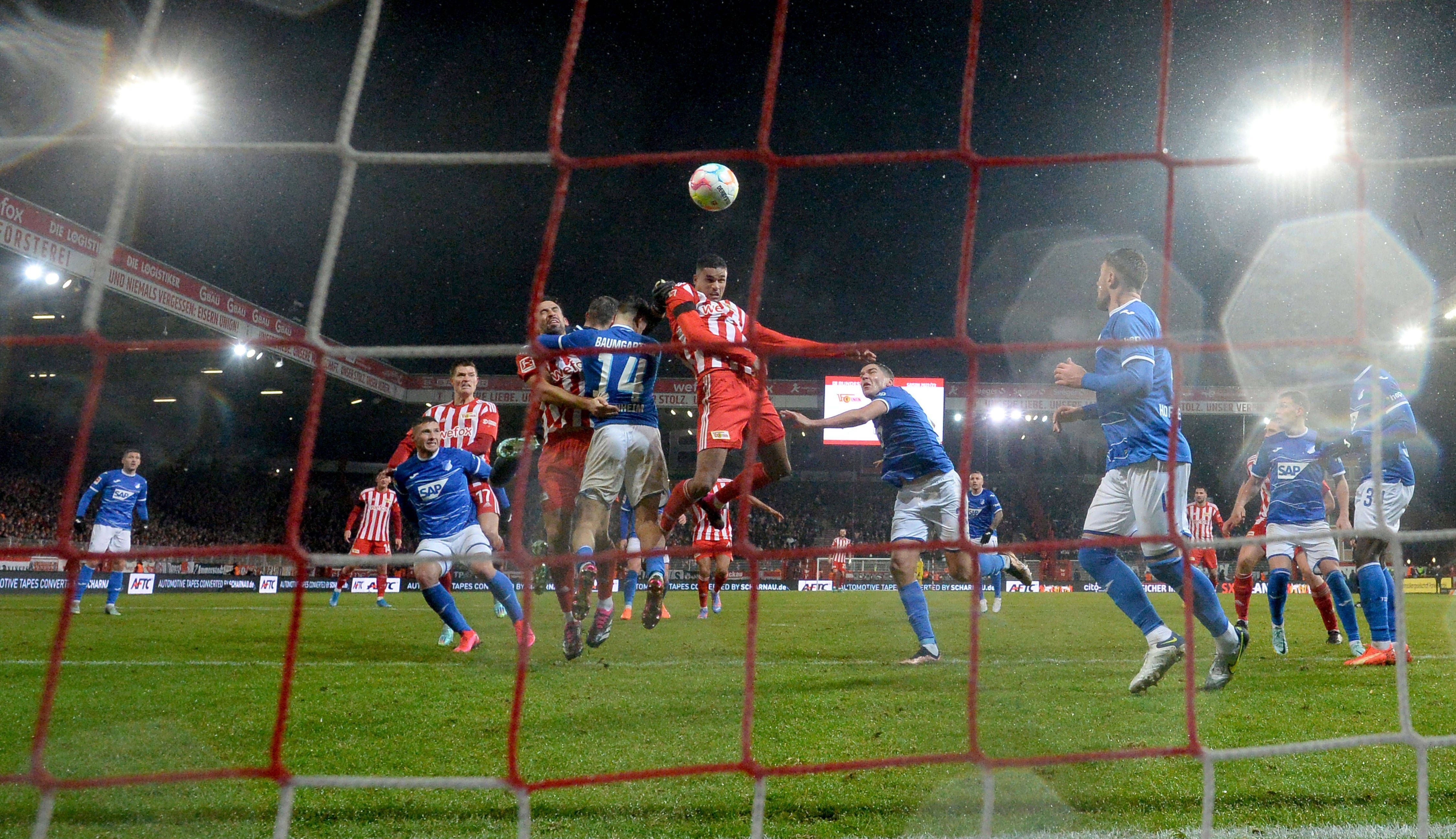 Torflaute beim 1. FC Union: Muss jetzt Kopfballungeheuer Danilho Doekhi in den Sturm?