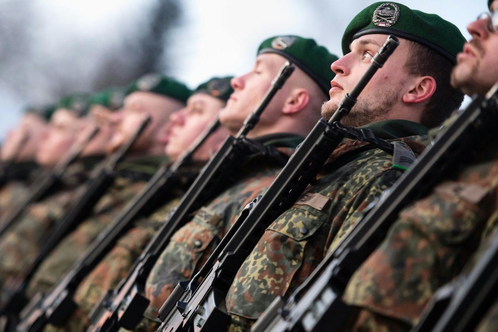 „Kriegstüchtig“ zu werden, wurde als Parole der Bundesregierung ausgegeben.