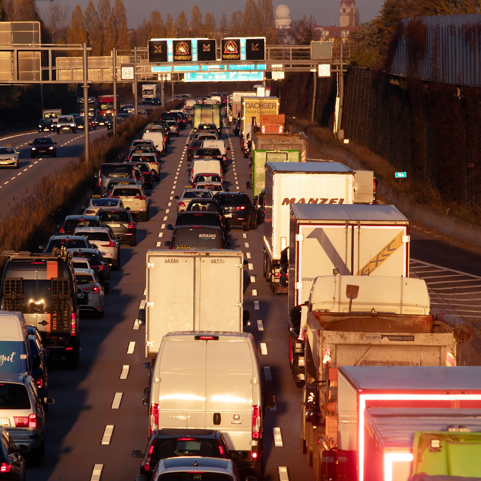 Stau-Alarm auf der A100/A113: Drei Wochen Chaos auf der Berliner Stadtautobahn