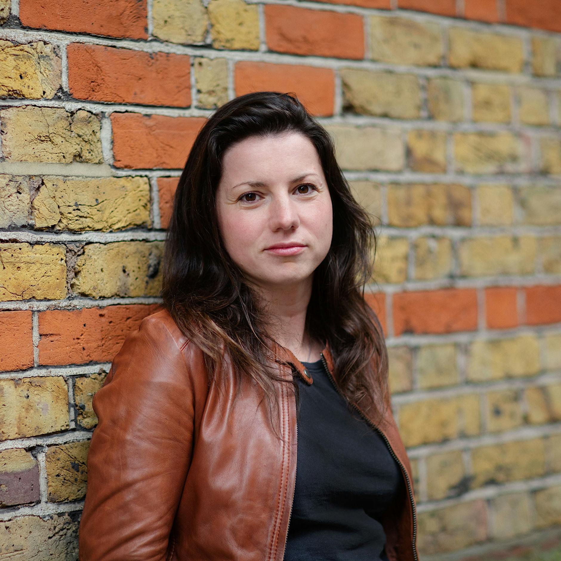 Katja Hoyer zum Umgang mit DDR-Kunst: „Schwer vermittelbar?“ Nur im Westen, nicht im Ausland