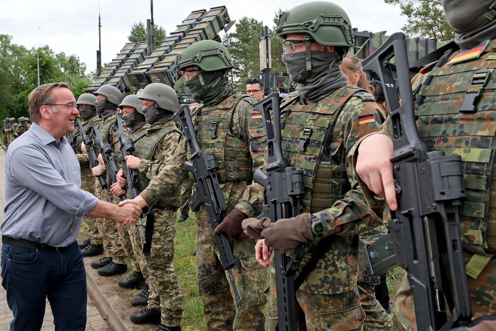 Boris Pistorius (SPD) will die Bundeswehr mit der Reform stärken.