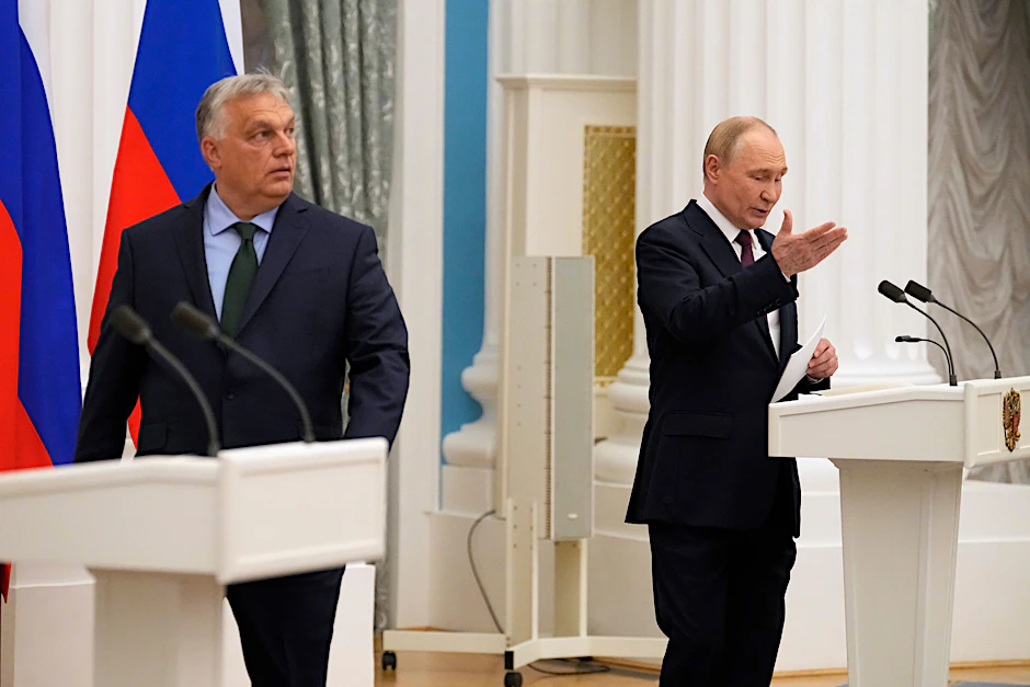Russlands Präsident Wladimir Putin und der ungarische Ministerpräsident Viktor Orbán bei einer gemeinsamen Pressekonferenz im Juli im Kreml.
