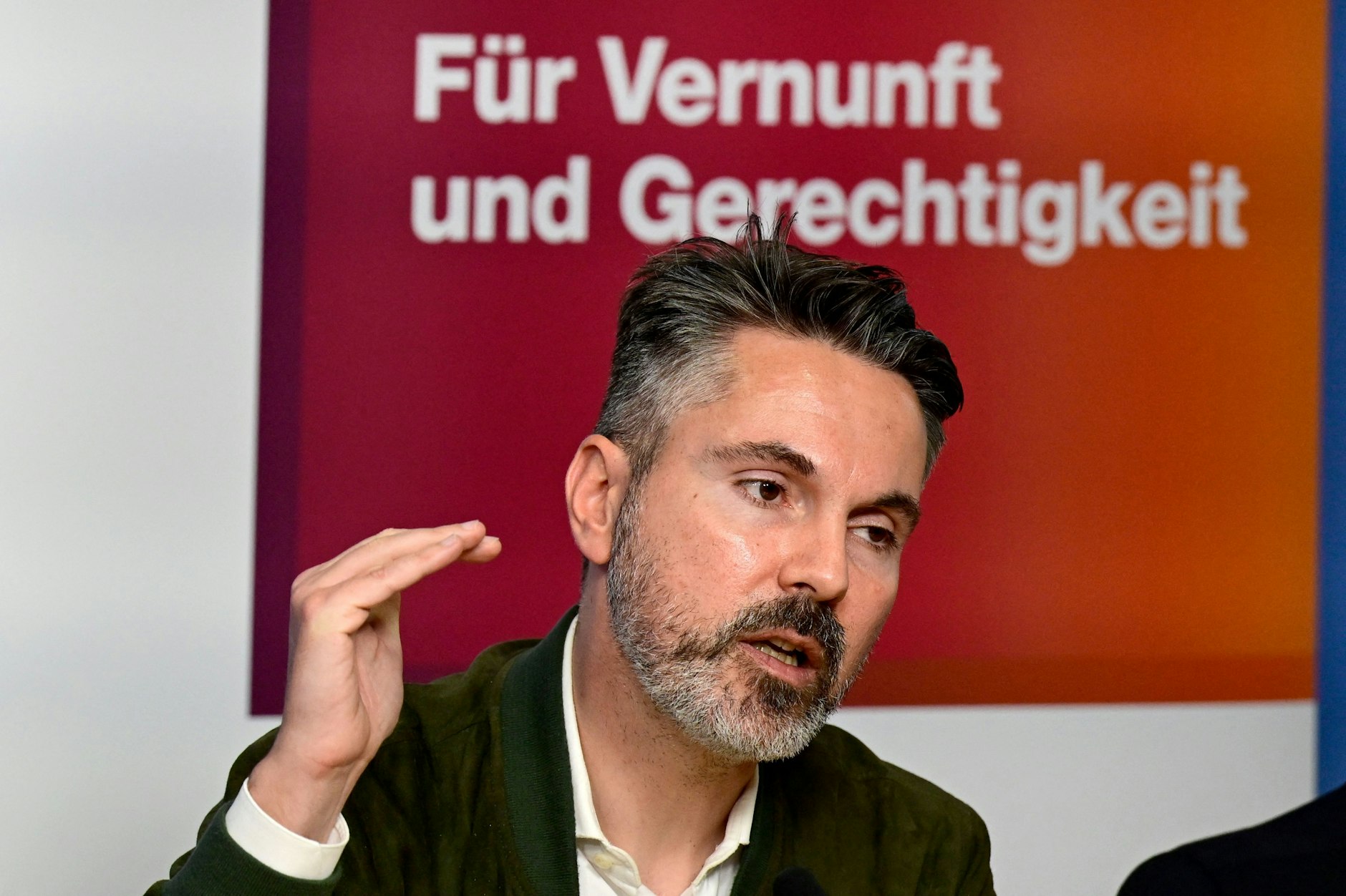 Fabio De Masi: Seine Partei BSW hat 2025 den Einzug in den Bundestag knapp verpasst.
