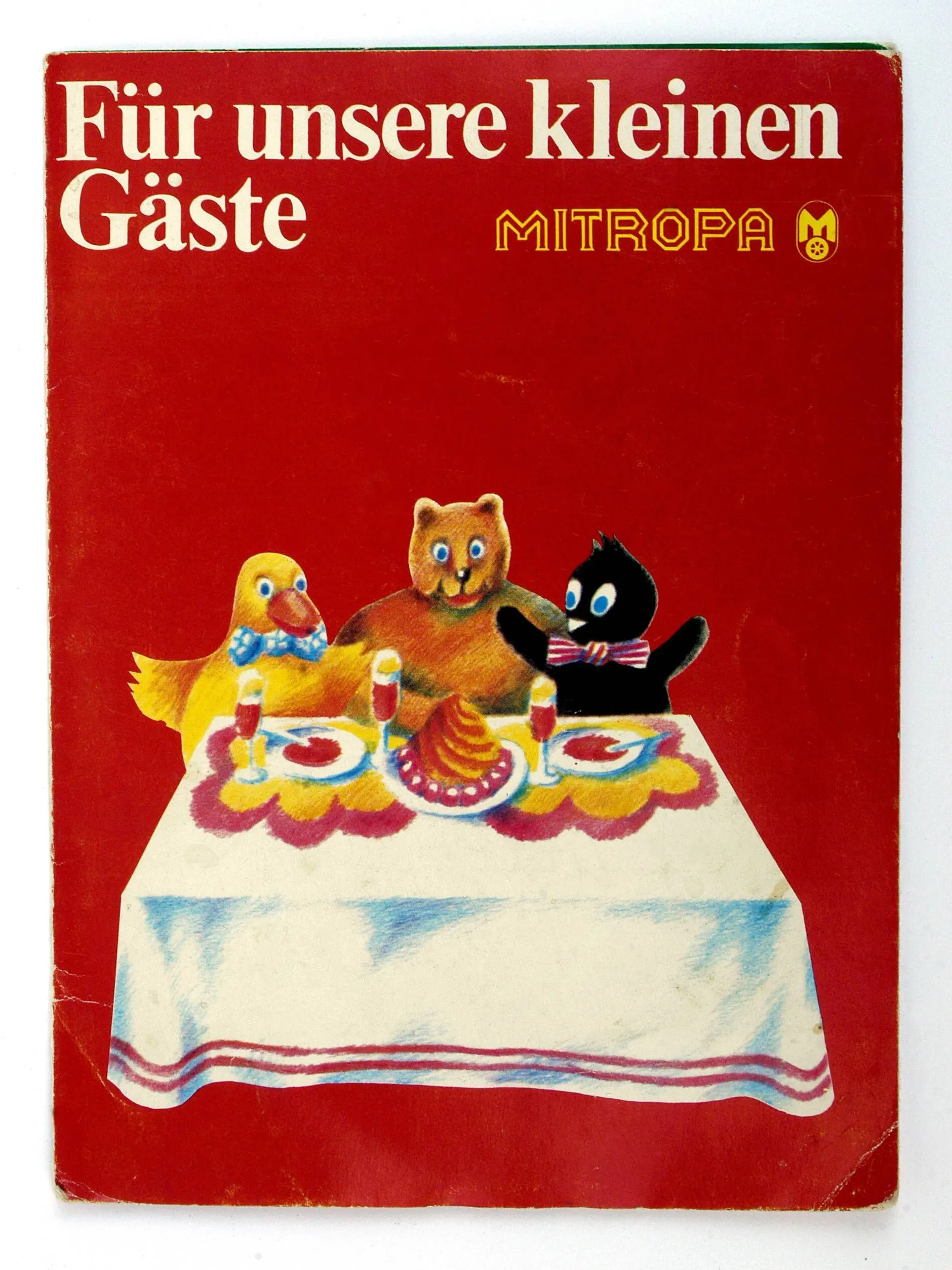 Aus der DDR-Zeit schlummern noch einige Speisekarten in Museen und Archiven.