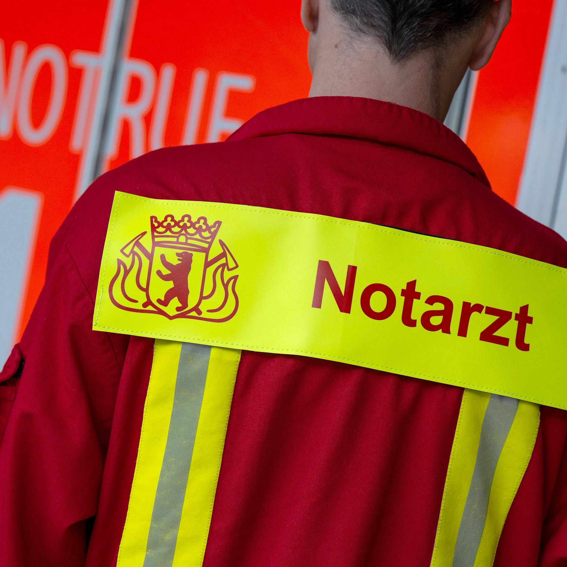 Familiendrama in Berlin: Neffe soll Onkel mit kochendem Wasser übergossen haben